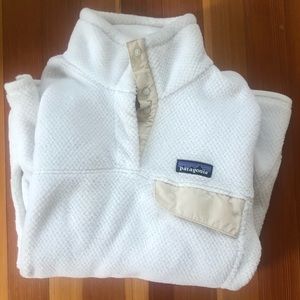 White Patagonia Pullover